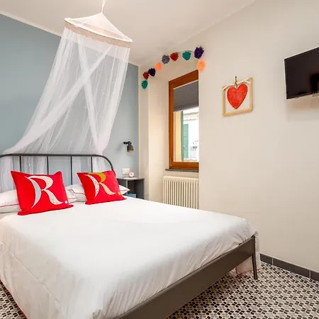 Carugio Remilde 4* לה ספציה