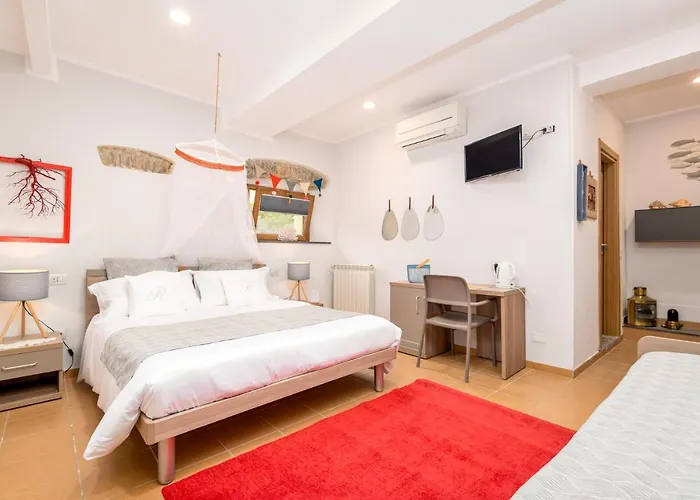 Carugio Remilde ゲストハウス 4*