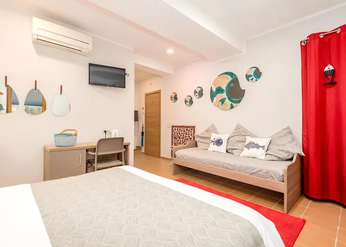 Carugio Remilde ゲストハウス 4*